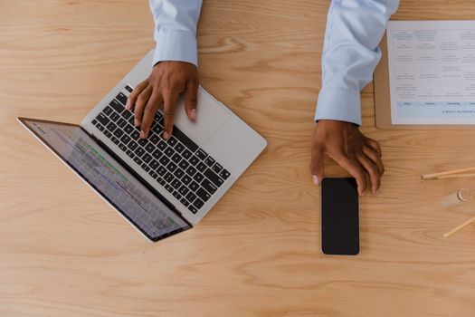 Navigating Second Careers: Key Digital Tools for Your Transition